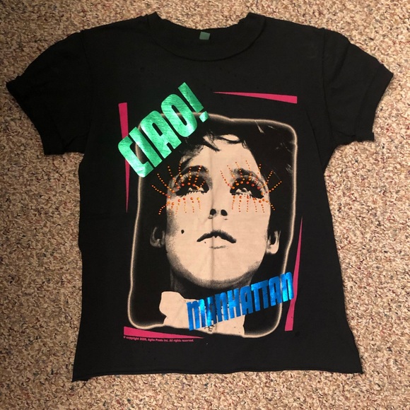 Tops - Gorgeous Ciao Manhattan Tee!